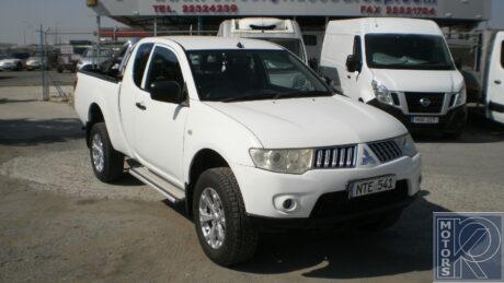 Mitsubishi L200  '2015